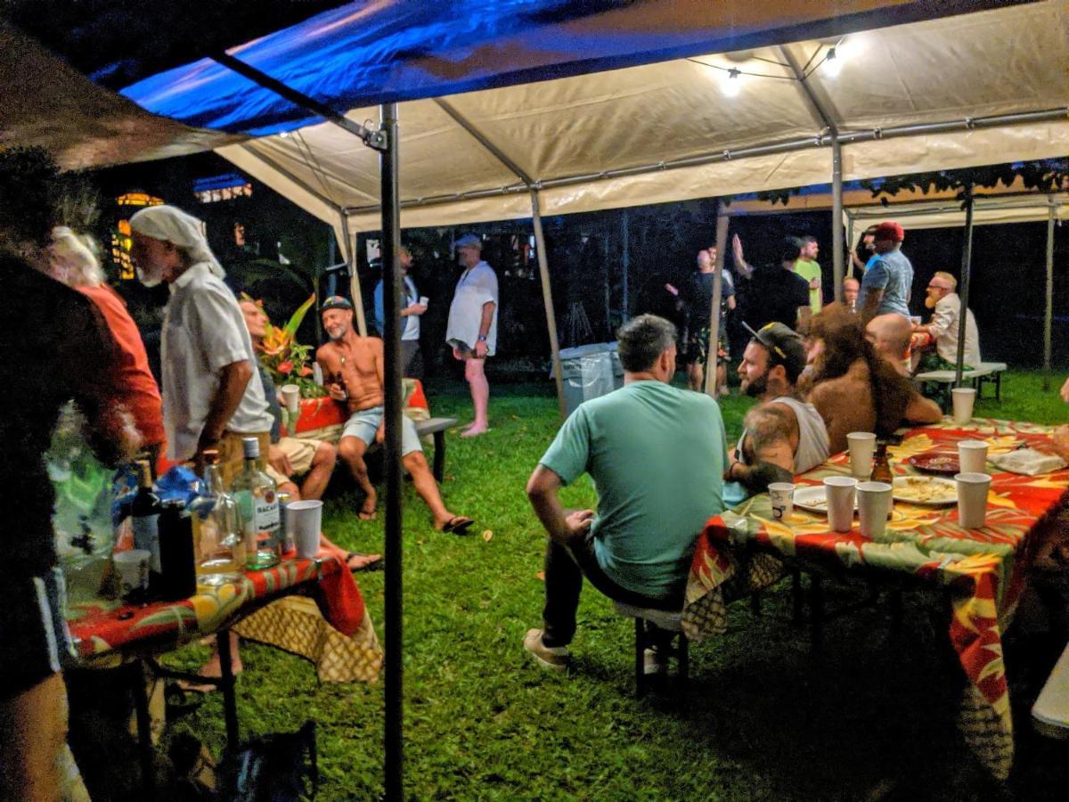 Kehena Mauka Nui Club Lgbtqia+ Clothing Optional